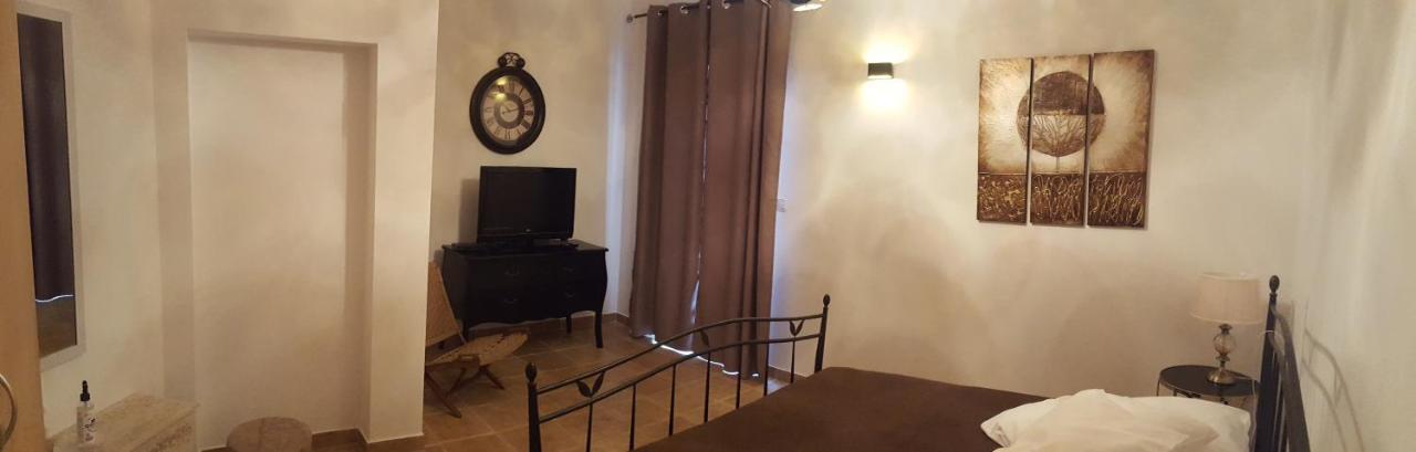 Apartmani Katja オミシュ エクステリア 写真